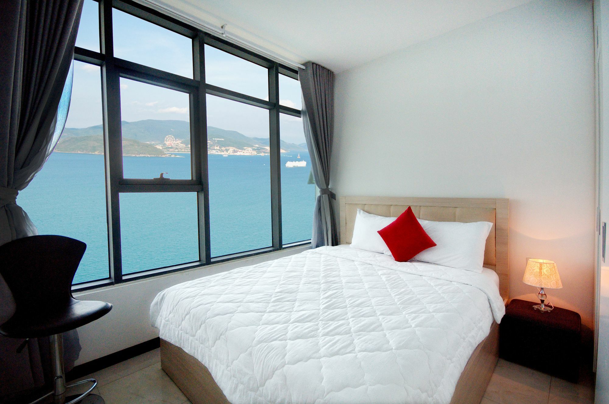 Sun And Sea Muong Thanh Holidays Nha Trang Exterior photo